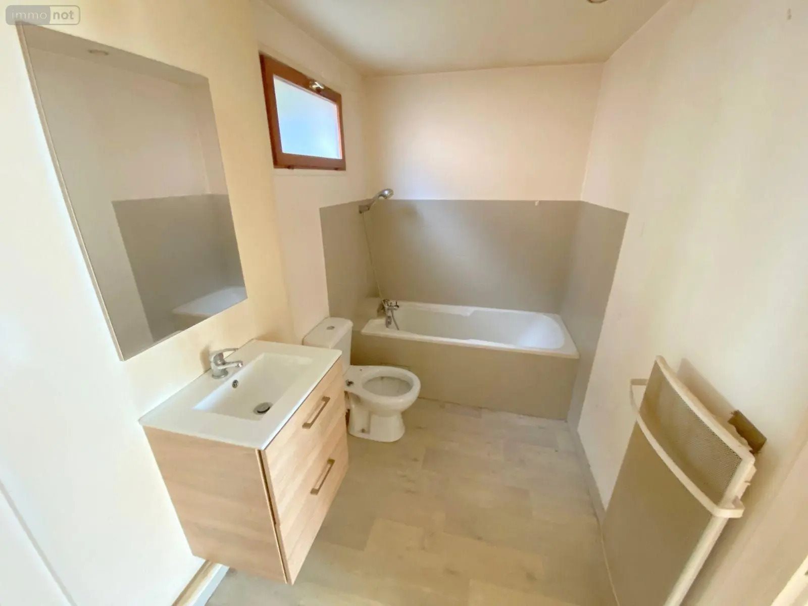 Maison à vendre, 30m², Pont-Saint-Pierre