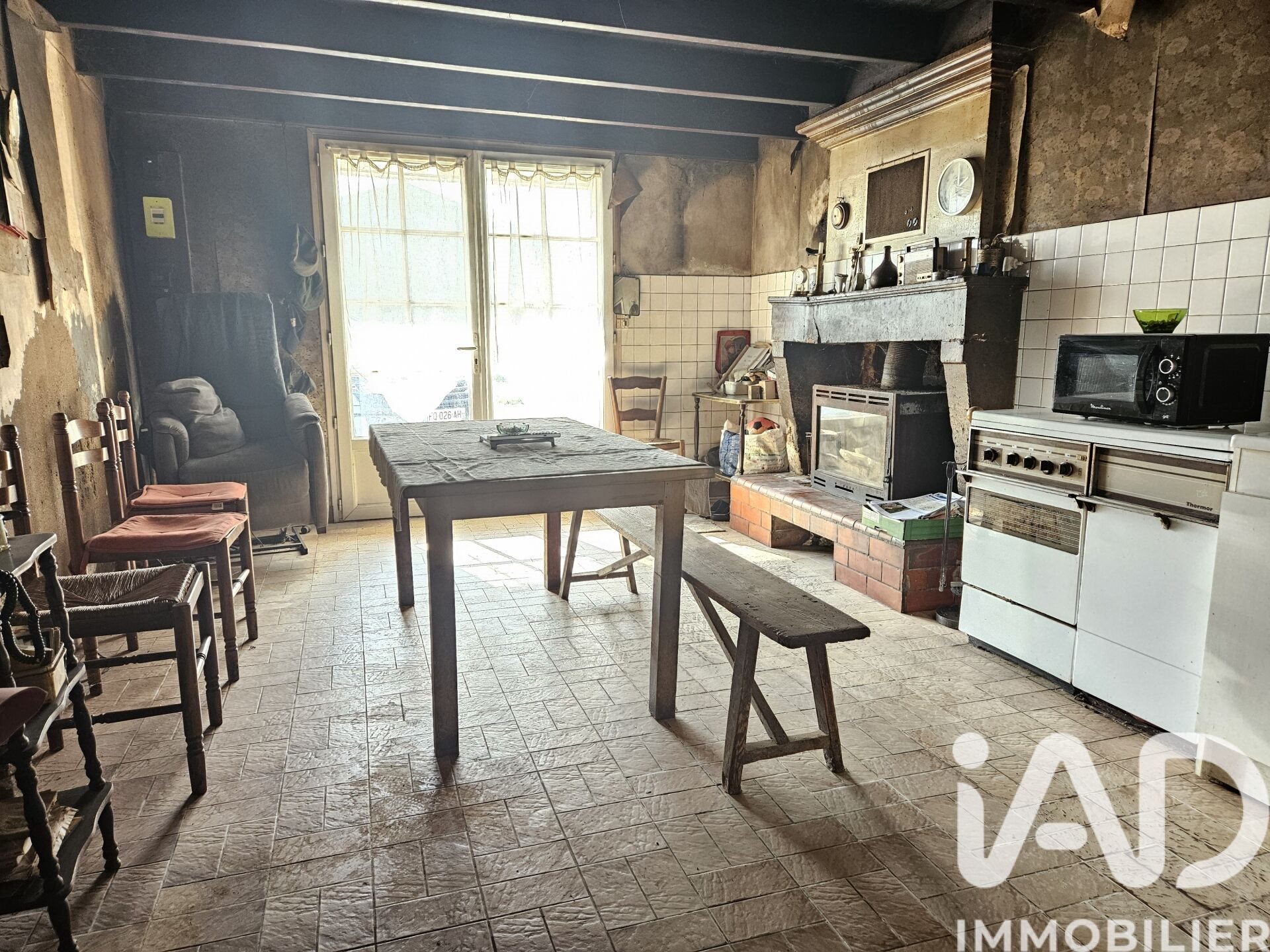 Maison à vendre, 106m², Nieul-lès-Saintes