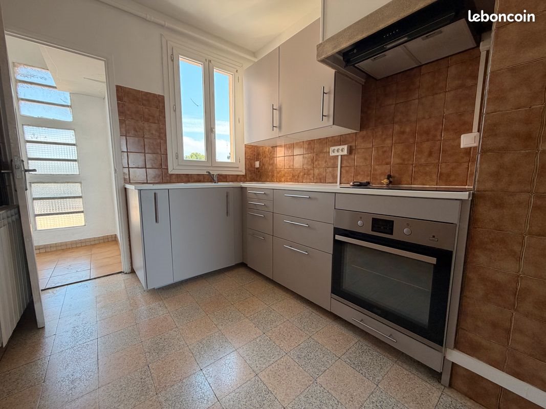 Appartement à louer, 63m², Marseille 10ème