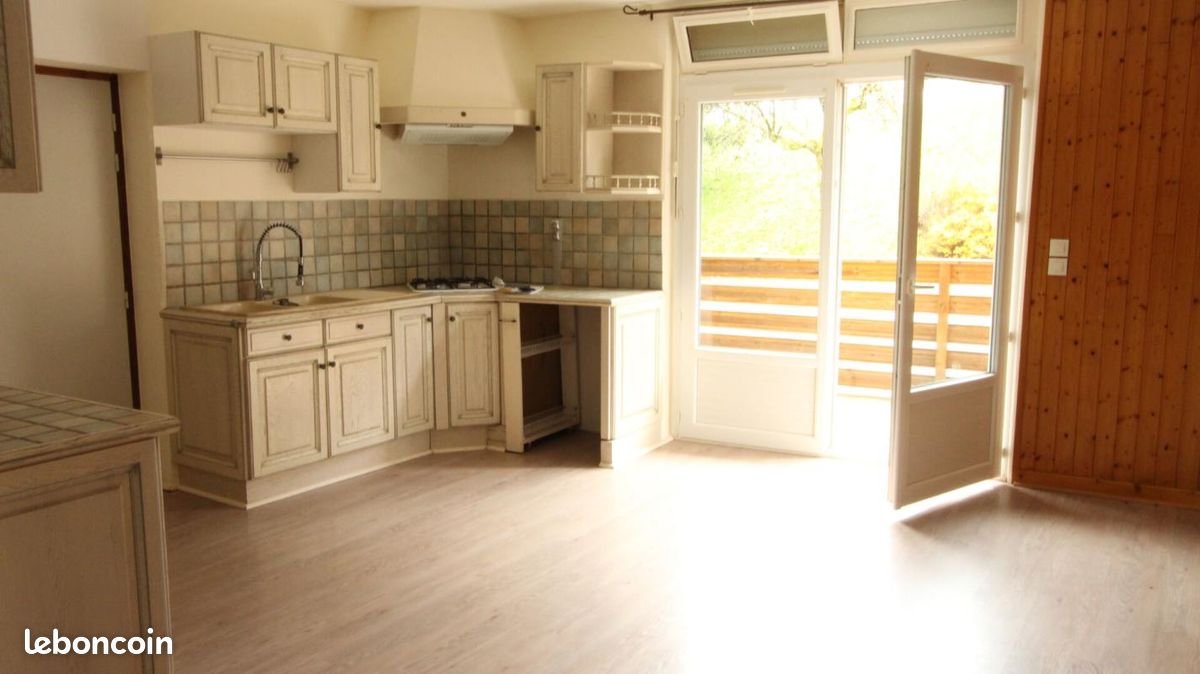 Appartement à louer, 48m², Sainte-Hélène-sur-Isère