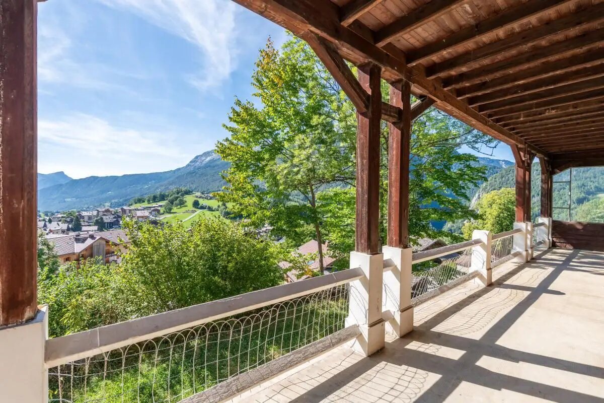 Maison à vendre, 251m², Saint-Jean-de-Sixt