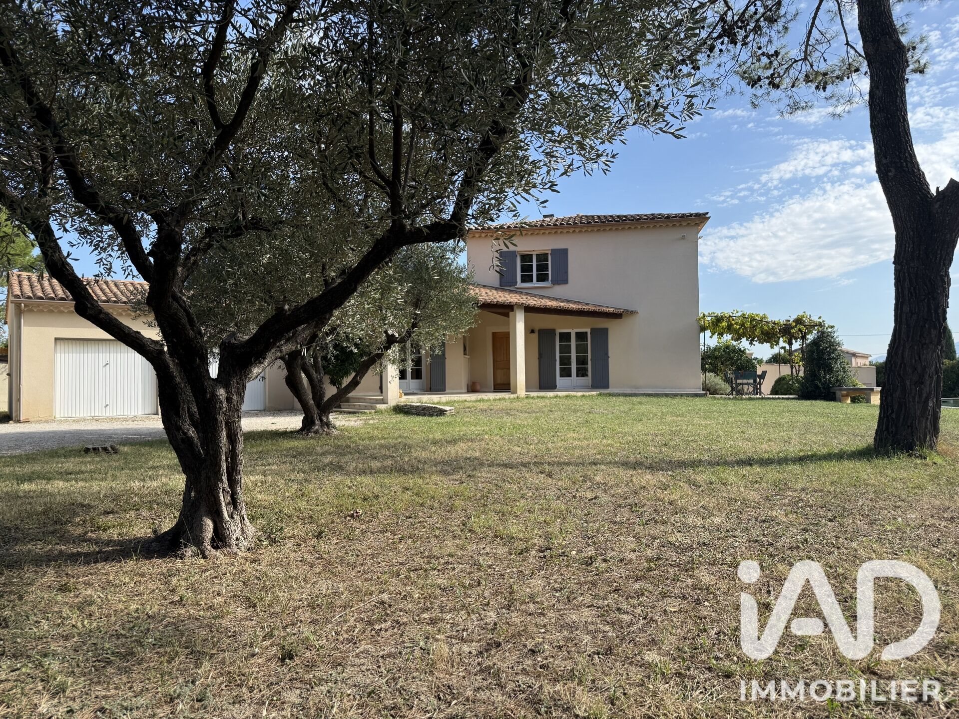 Maison à vendre, 140m², Saint-Geniès-de-Comolas