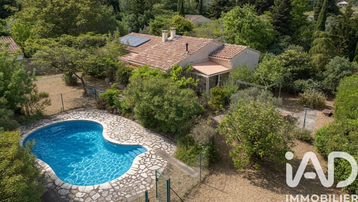 Maison à vendre, 110m², Estézargues