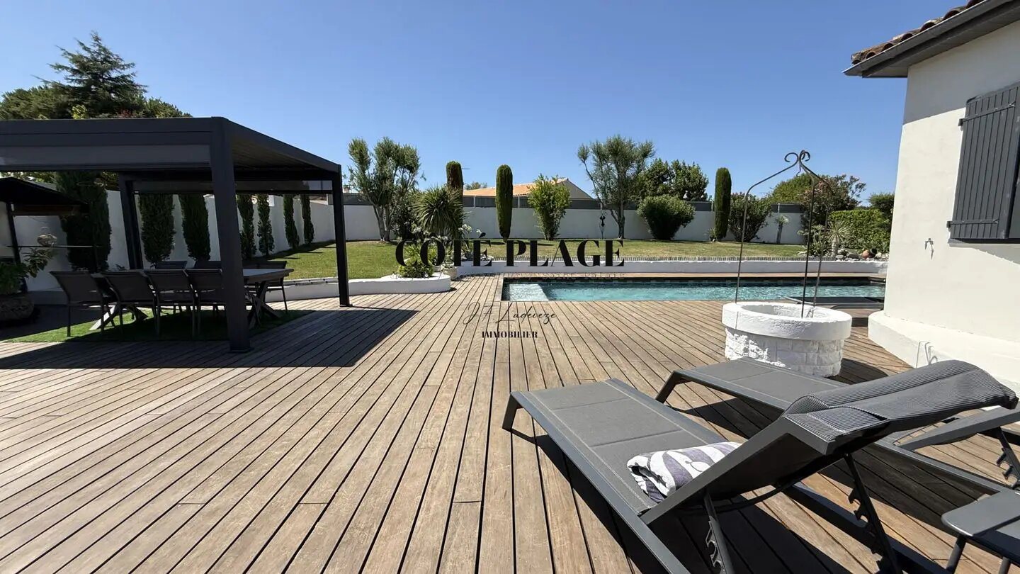 Maison à vendre, 175m², Saint-Sulpice-de-Royan