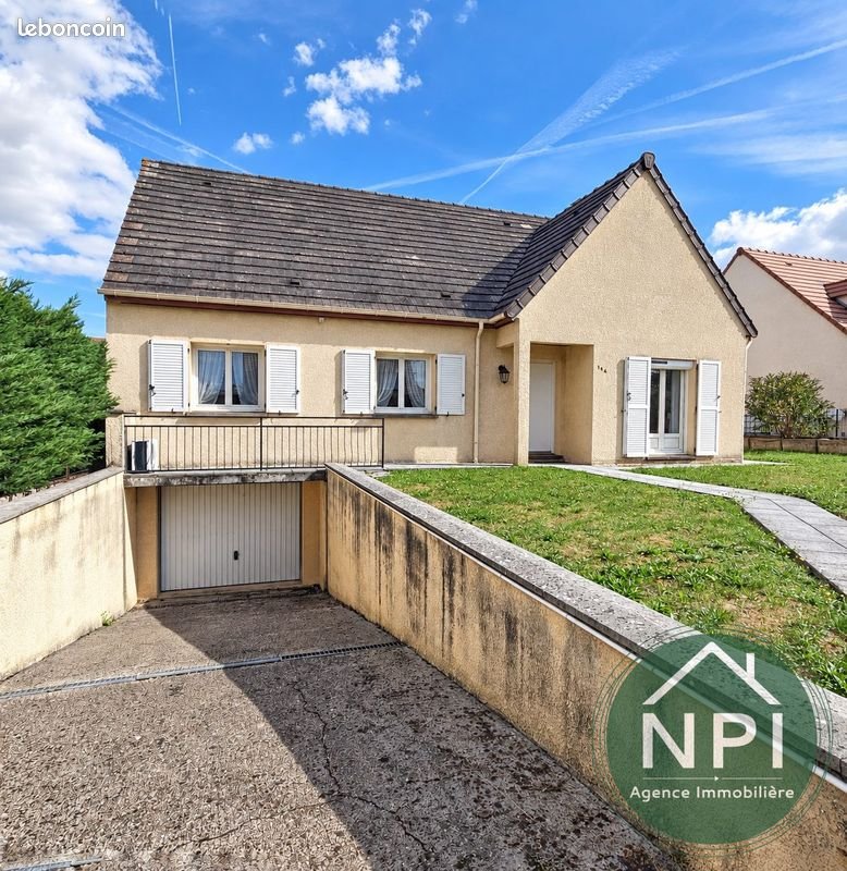 Maison à vendre, 105m², Vaux-le-Pénil