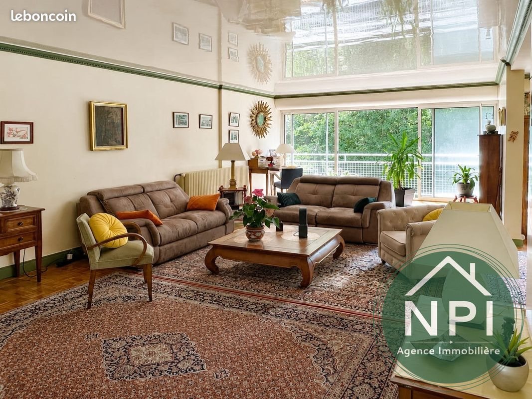Appartement à vendre, 129m², Vaux-le-Pénil