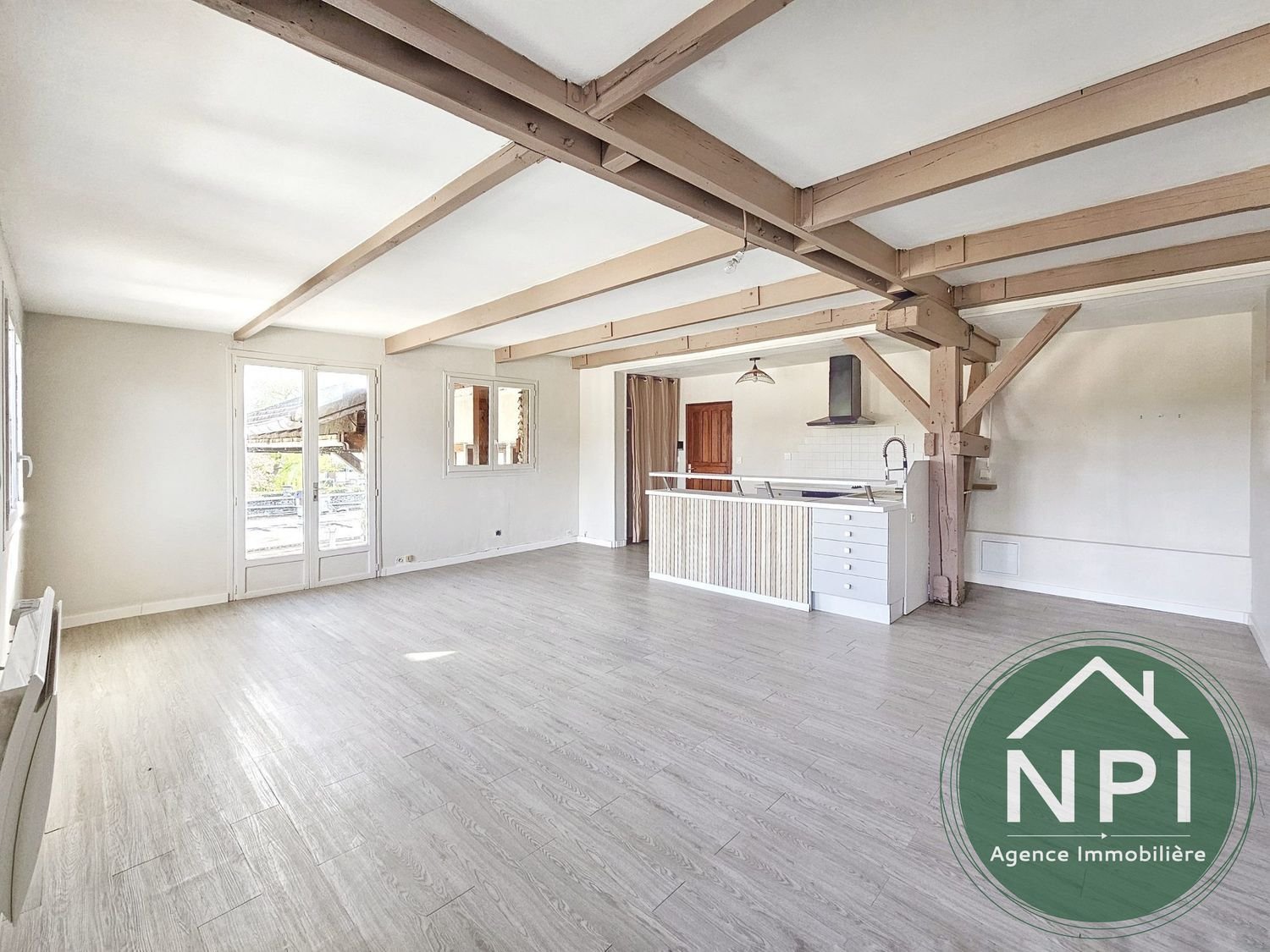 Appartement à vendre, 60m², Vert-Saint-Denis