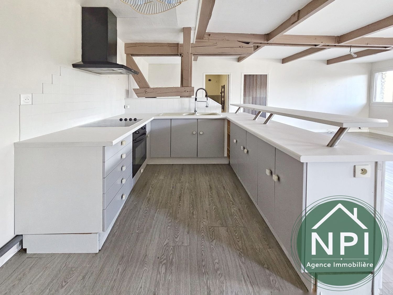Appartement à vendre, 60m², Vert-Saint-Denis