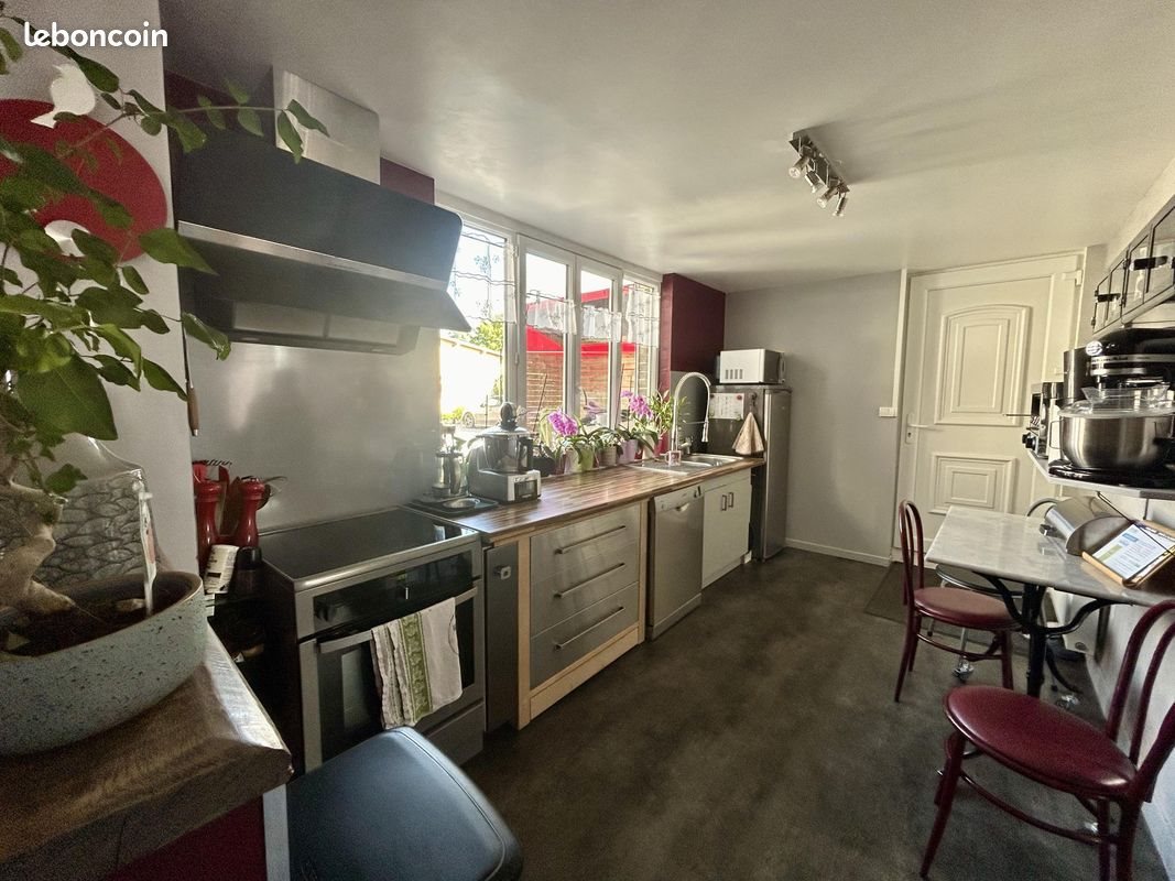 Maison à vendre, 395m², La Madeleine-de-Nonancourt