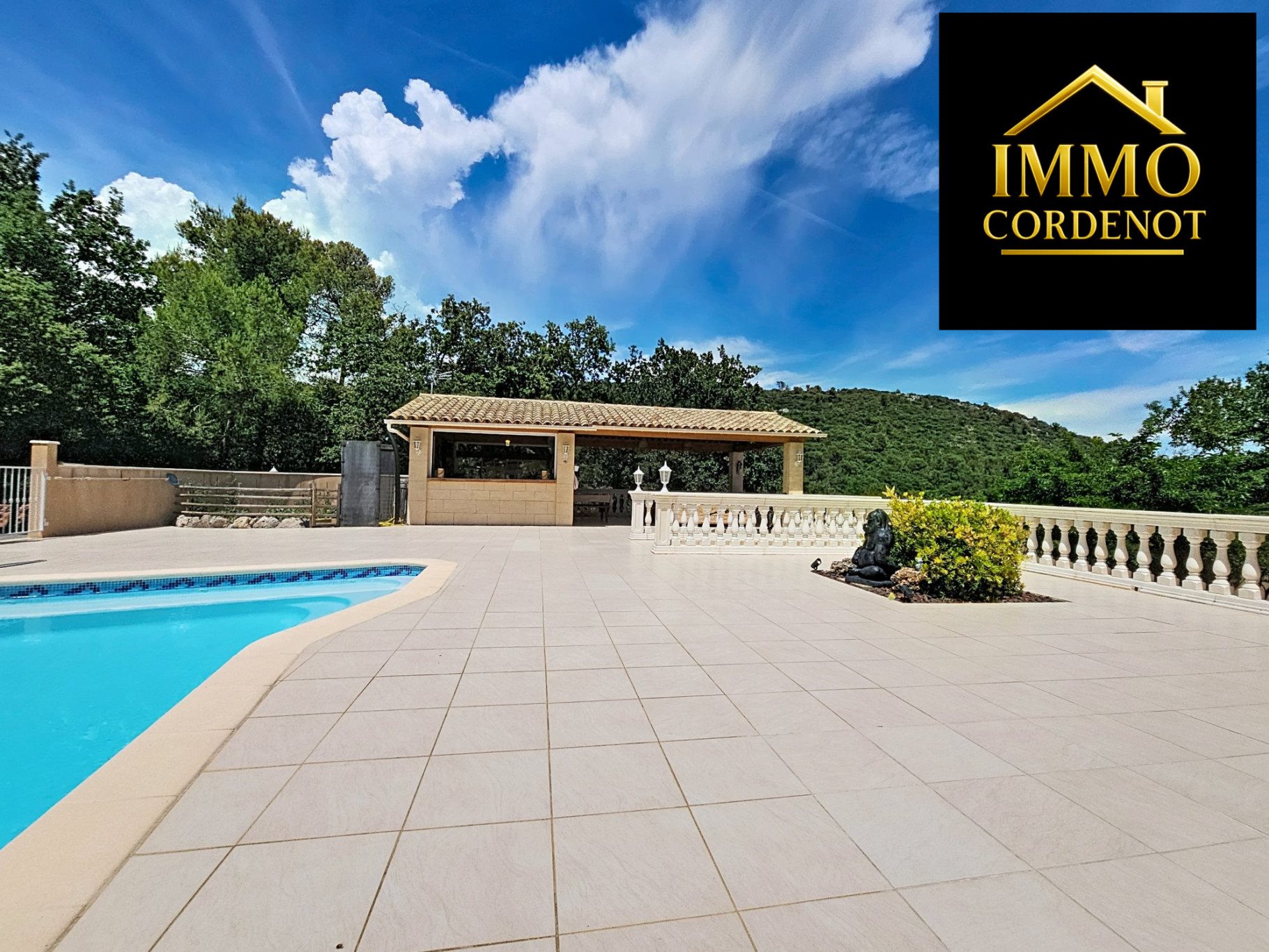 Maison à vendre, 282m², Méounes-lès-Montrieux