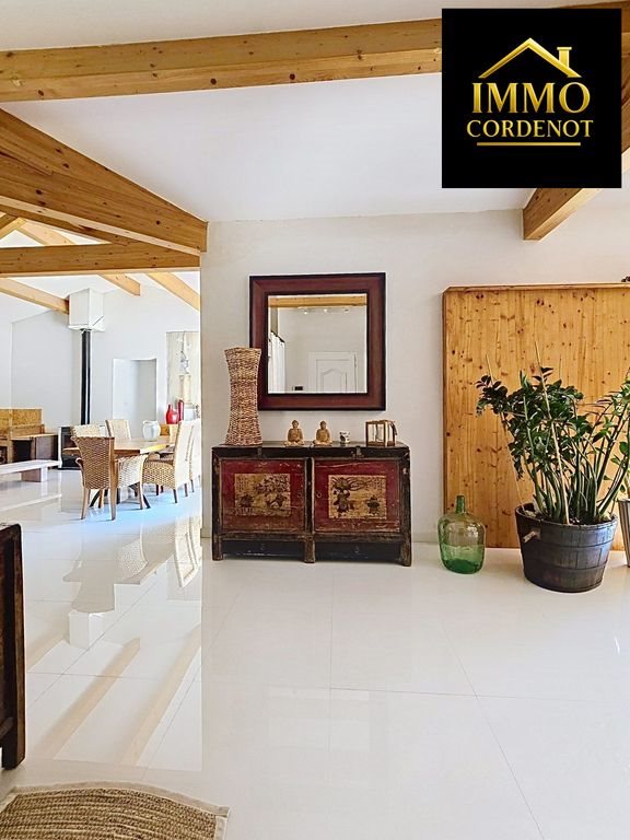 Maison à vendre, 179m², Méounes-lès-Montrieux