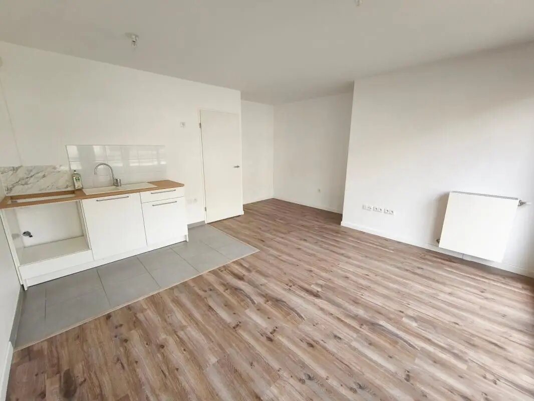 Appartement à louer, 42m², Domont