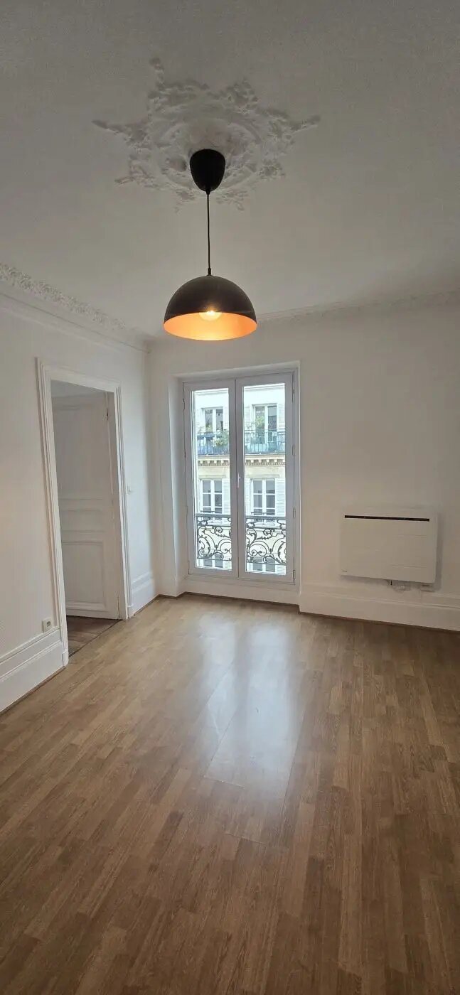 Appartement à louer, 52m², Paris 9ème
