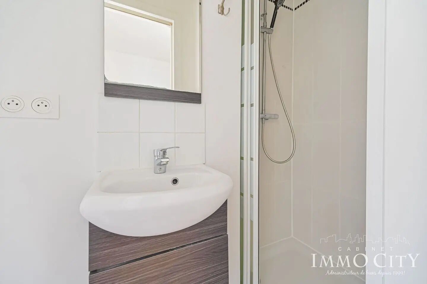 Appartement à louer, 13m², Paris 7ème