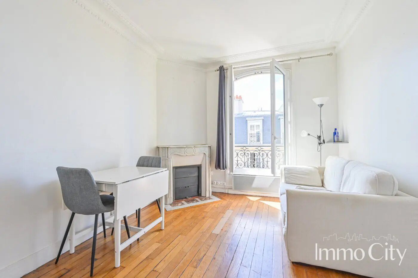 Appartement à louer, 16m², Paris 18ème