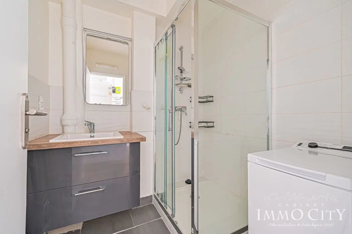 Appartement à louer, 25m², Paris 17ème