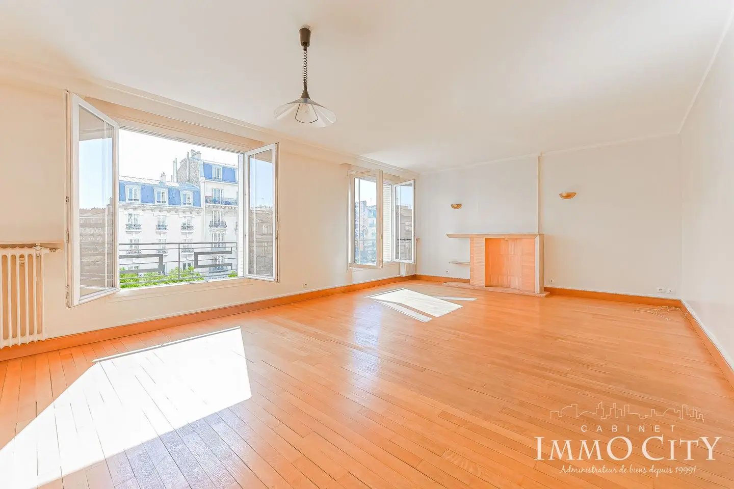 Appartement à louer, 84m², Clichy