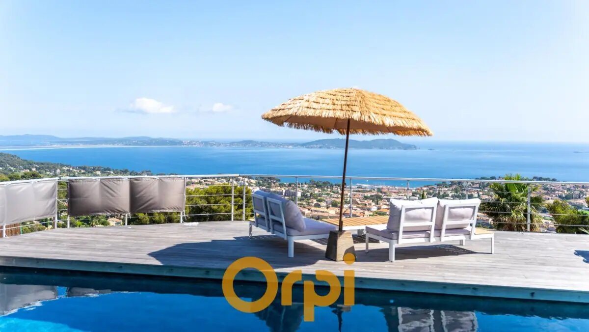 Maison à vendre, 254m², Carqueiranne