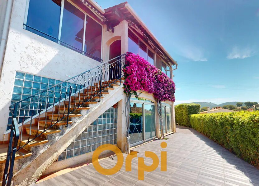 Maison à vendre, 191m², Carqueiranne