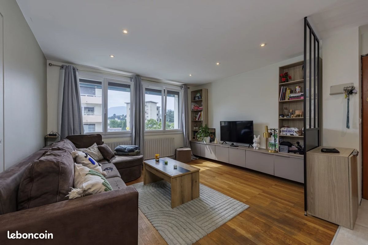 Appartement à vendre, 76m², Chambéry
