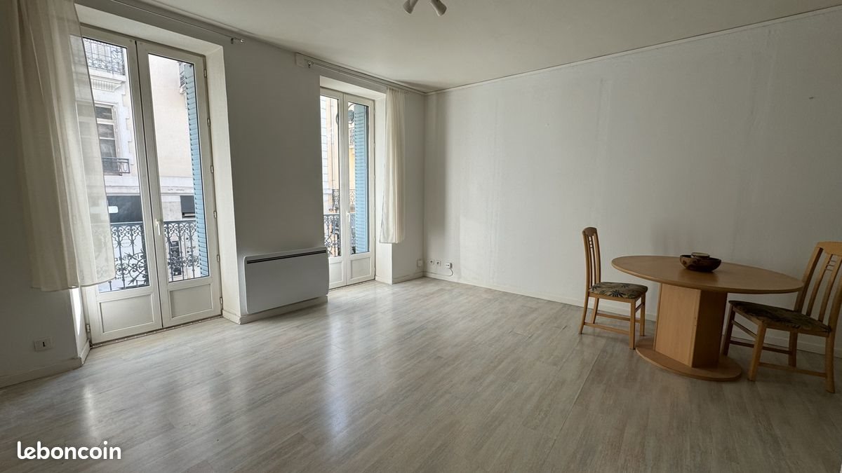 Appartement à louer, 45m², Aix-les-Bains