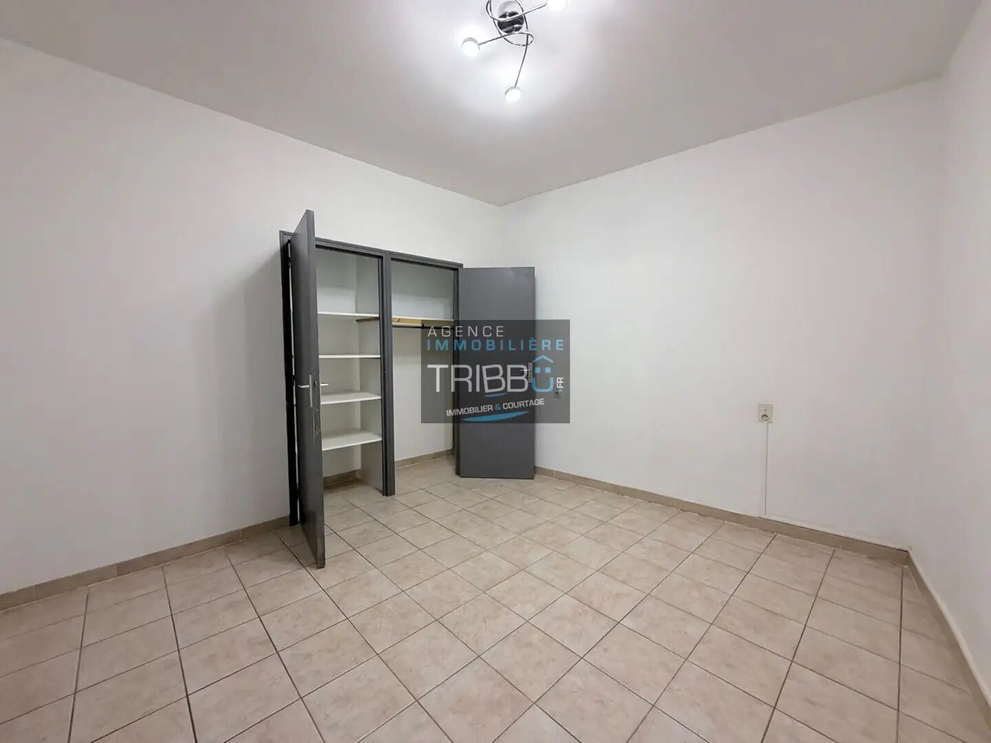Appartement à louer, 86m², Thuir
