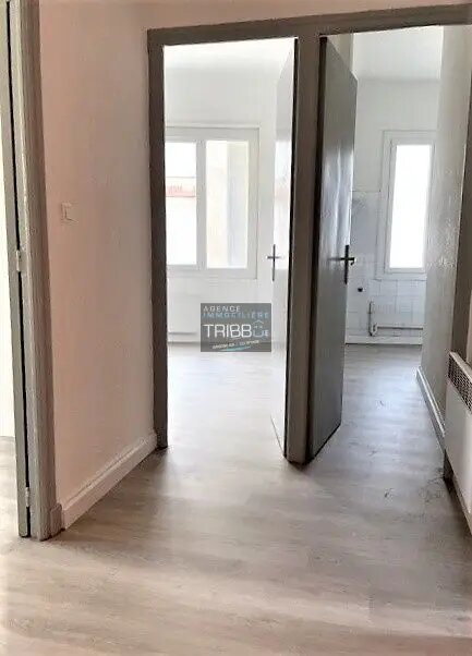 Appartement à louer, 47m², Pollestres