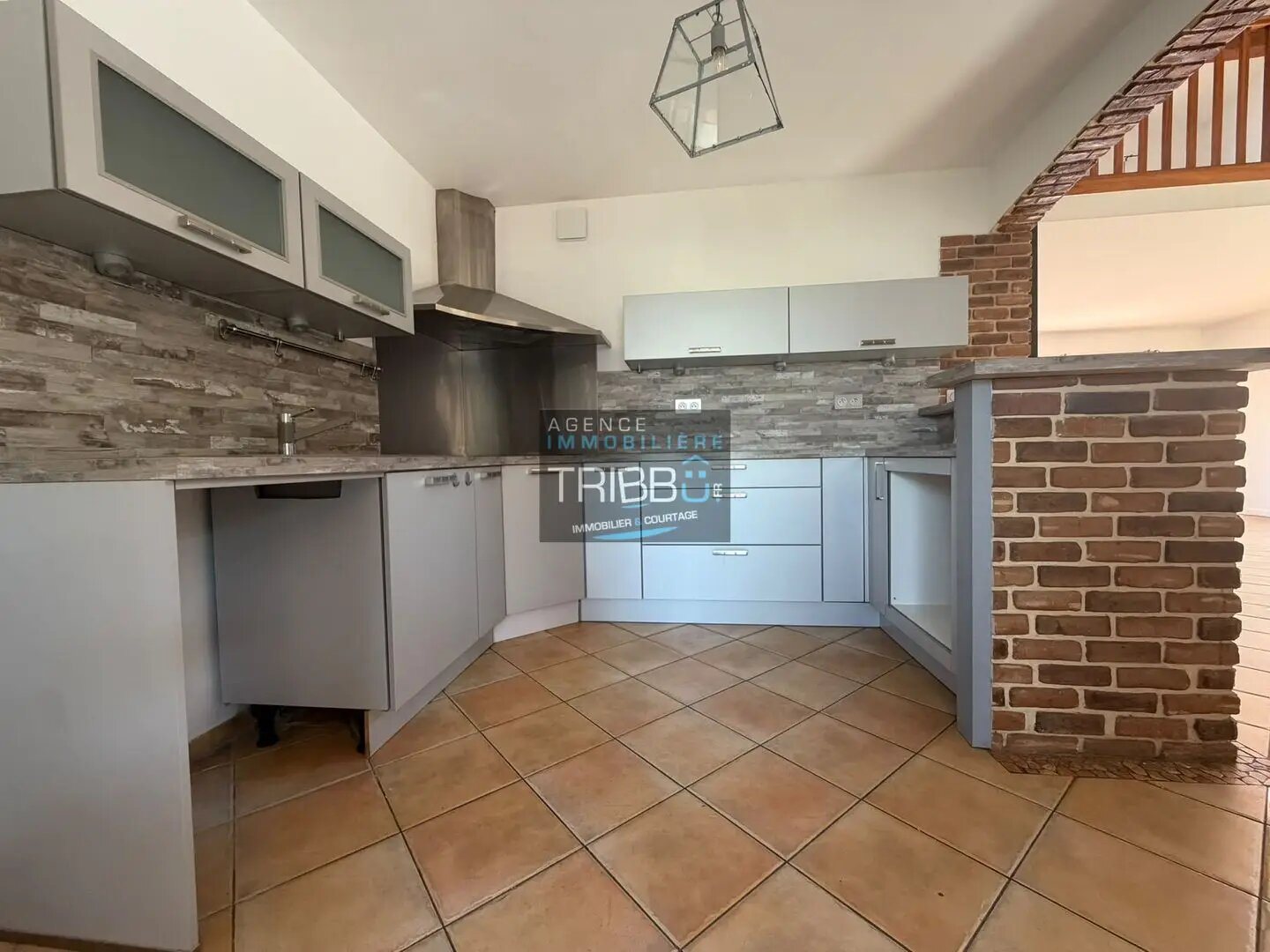Maison à louer, 107m², Thuir