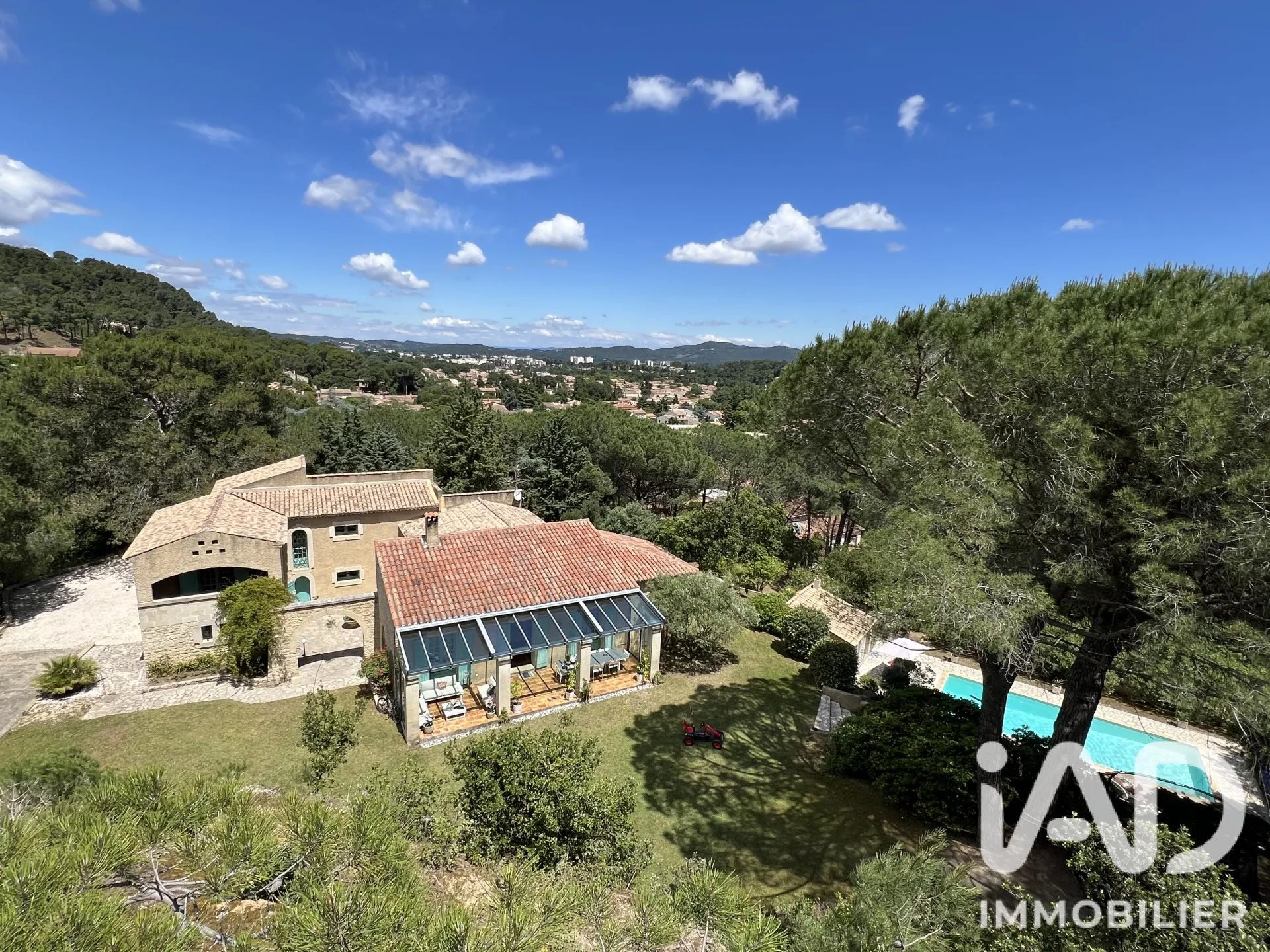 Maison à vendre, 350m², Bagnols-sur-Cèze