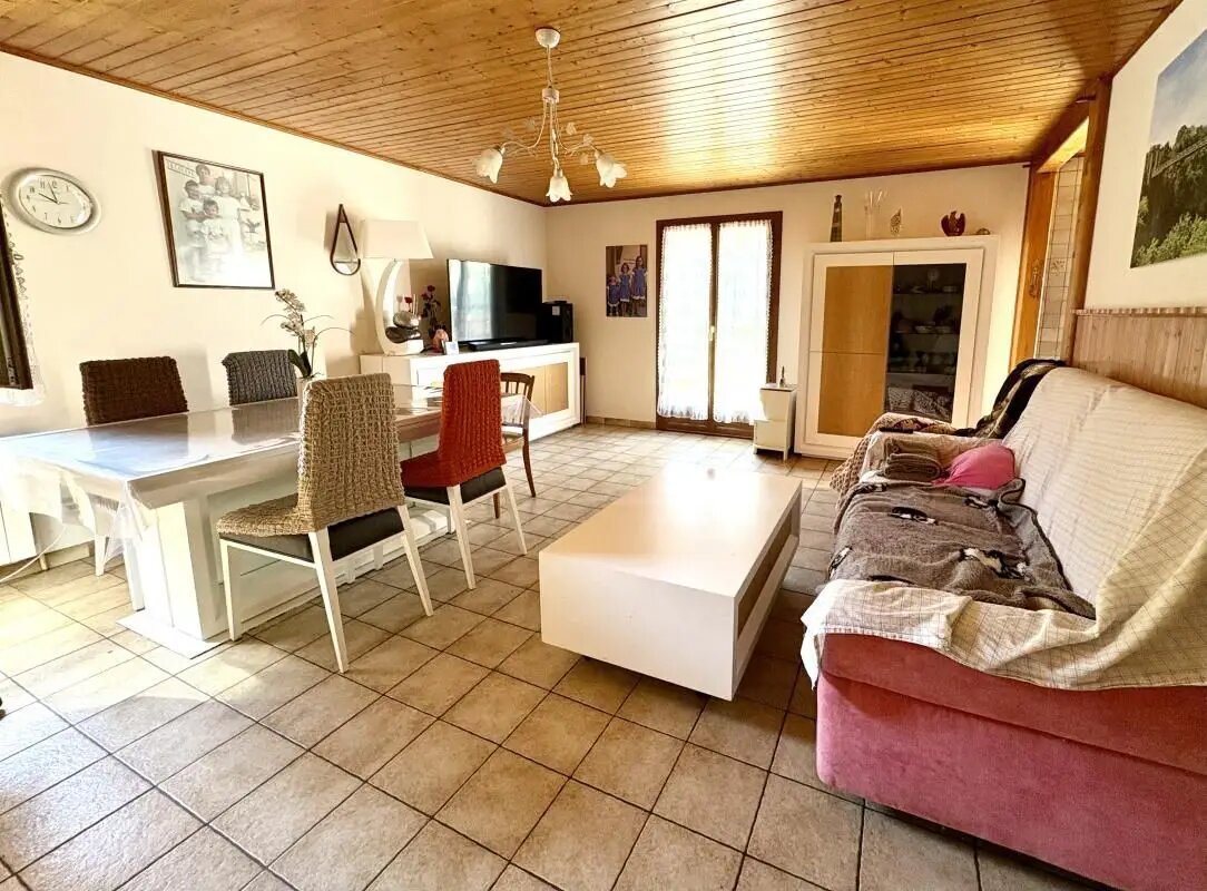 Maison à vendre, 153m², Gruffy