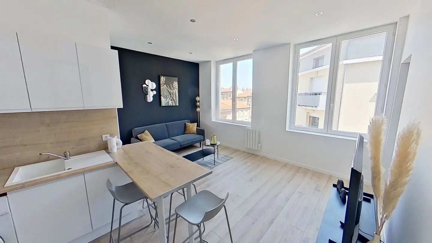 Appartement à louer, 45m², Saint-Etienne