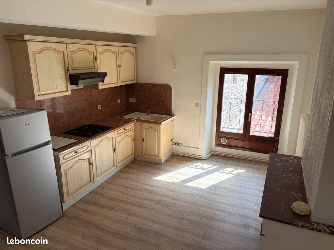Appartement à louer, 84m², Saint-Just-Saint-Rambert