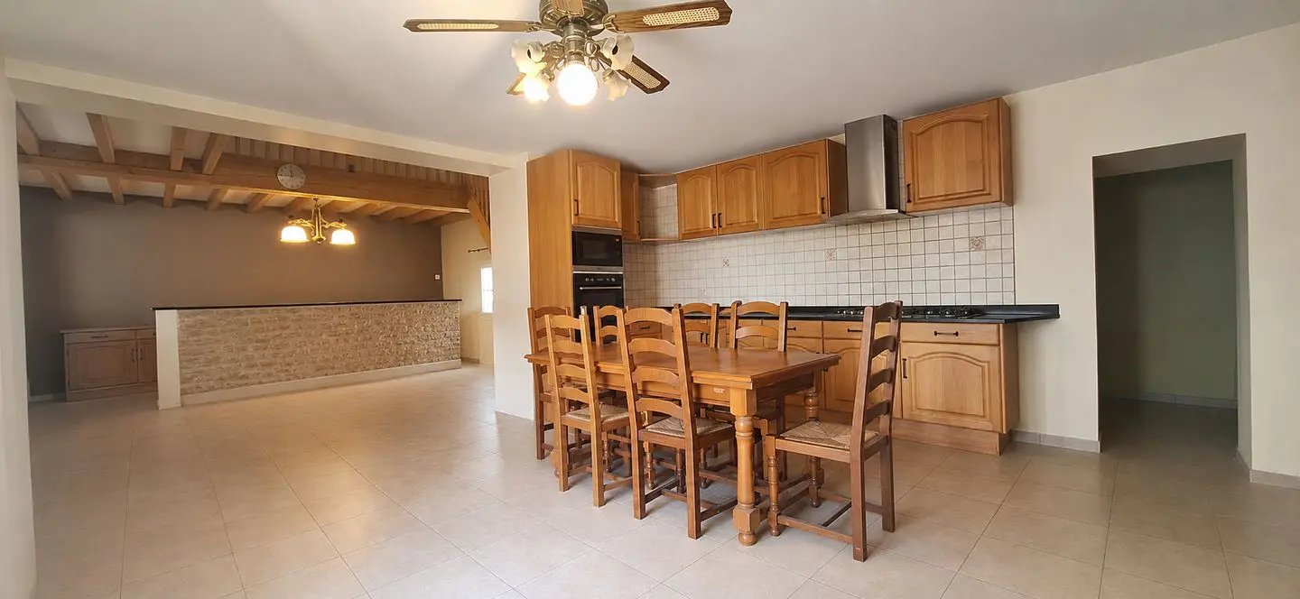 Maison à vendre, 223m², Criteuil-la-Magdeleine