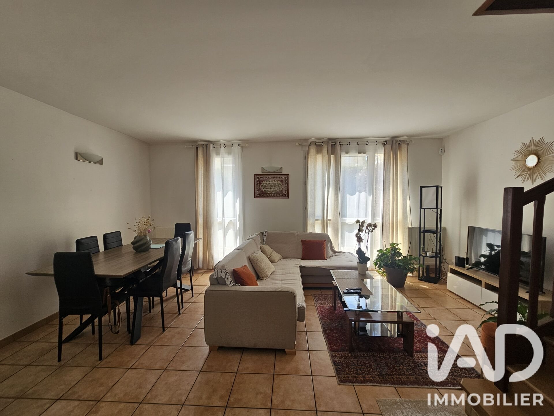 Maison à vendre, 92m², Emerainville
