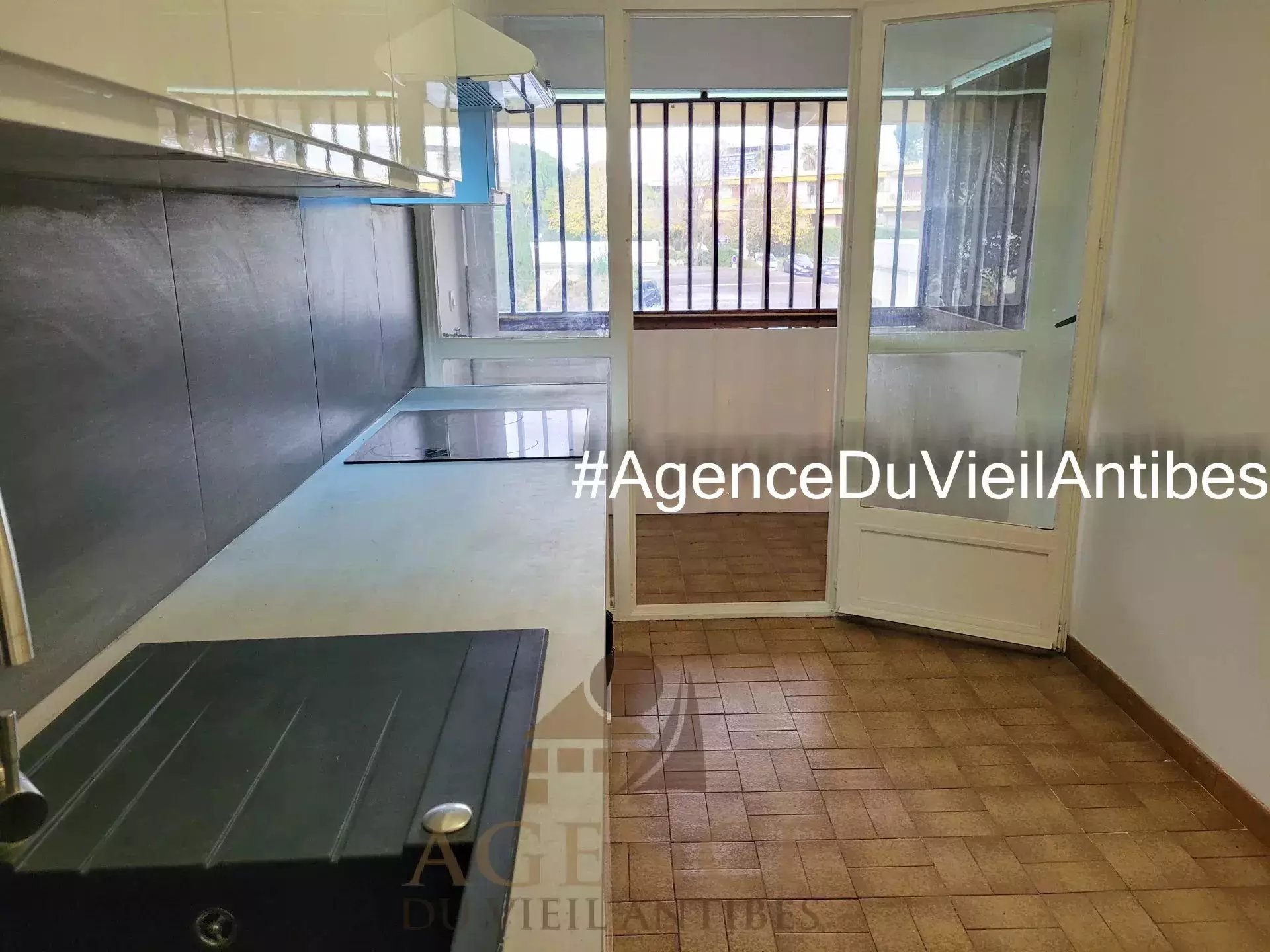 Appartement à louer, 66m², Antibes