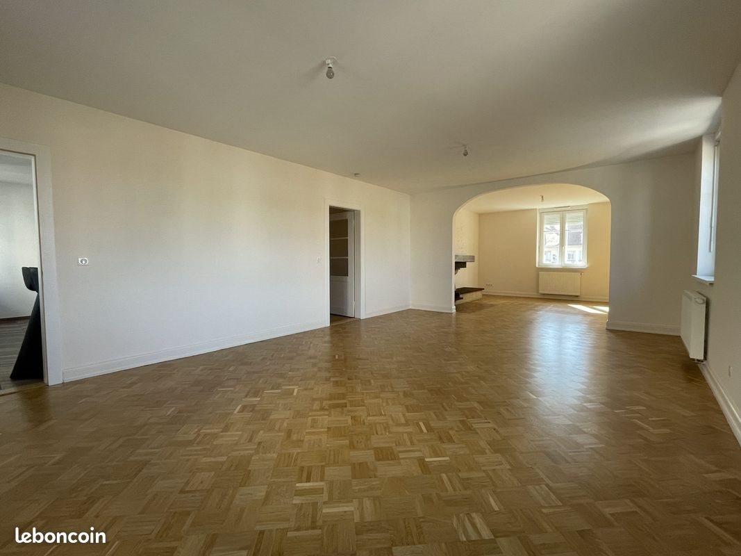 Appartement à louer, 164m², Bartenheim