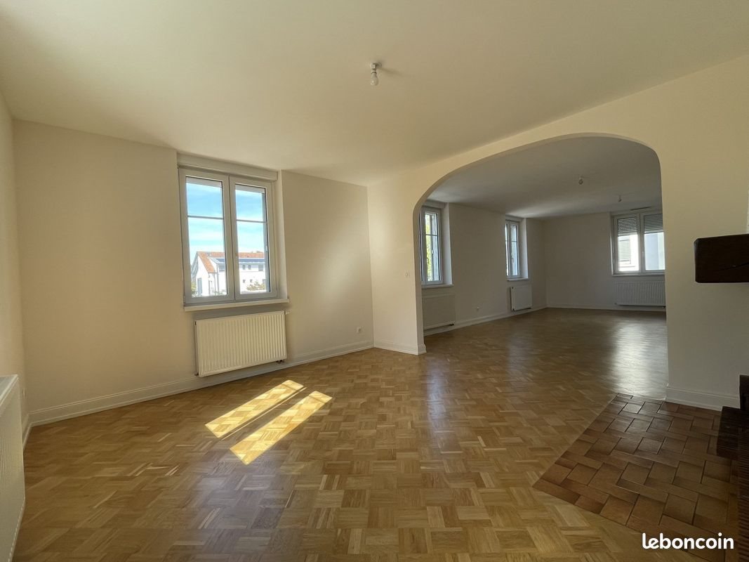 Appartement à louer, 164m², Bartenheim
