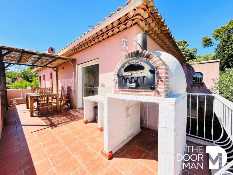 Maison à vendre, 199m², Le Pradet