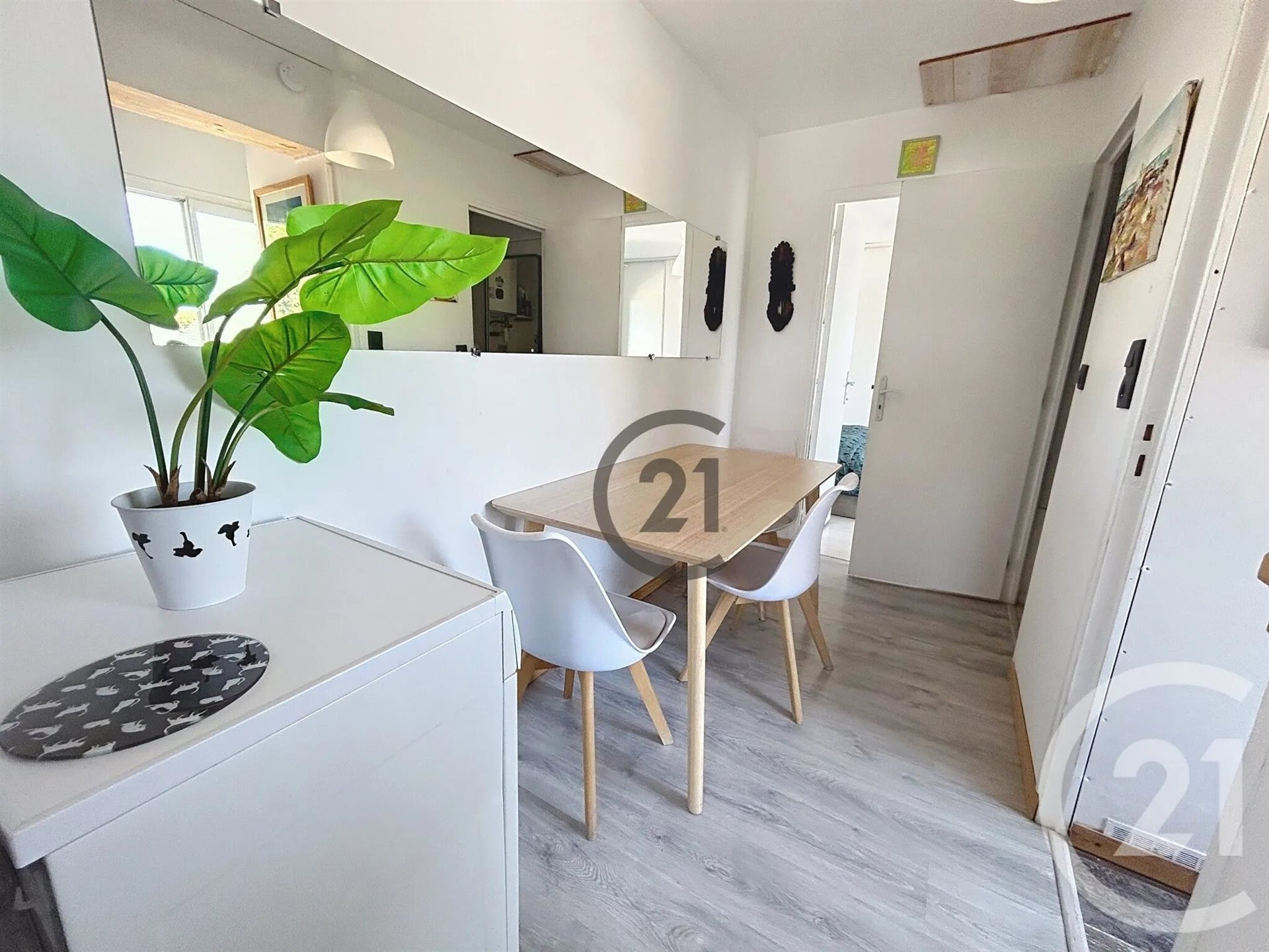 Appartement à louer, 31m², Férel