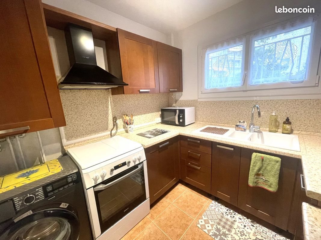 Appartement à louer, 72m², Antibes