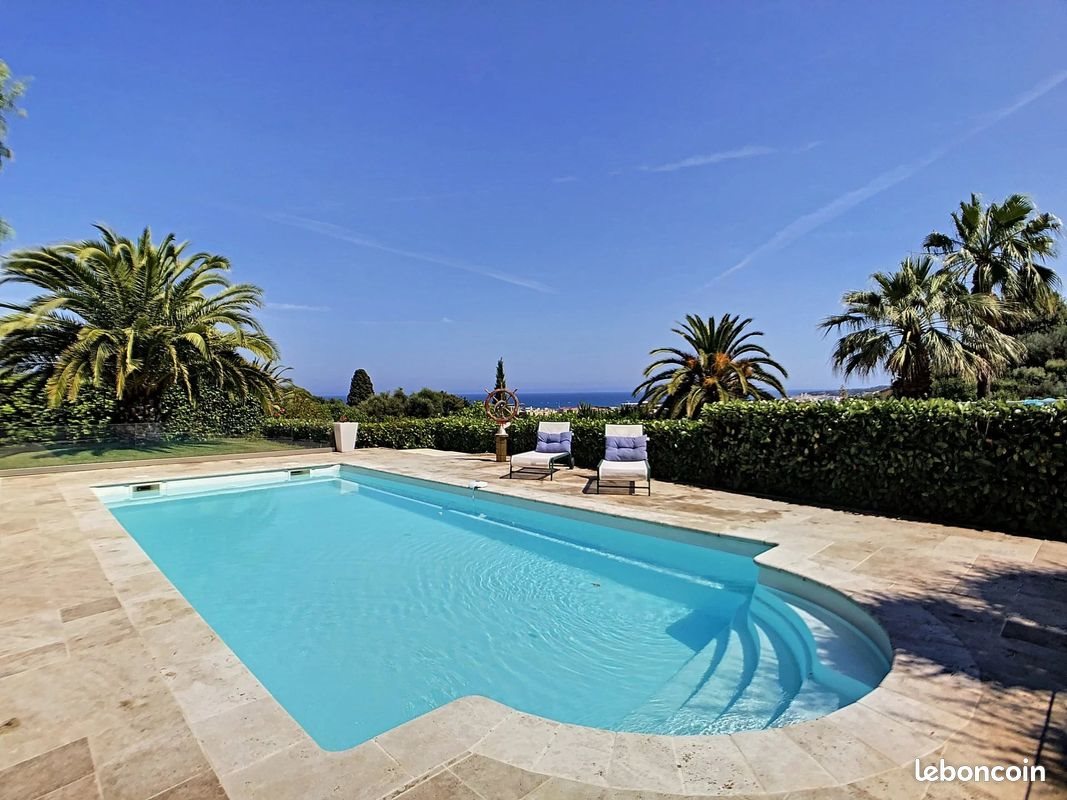 Maison à louer, 166m², Antibes