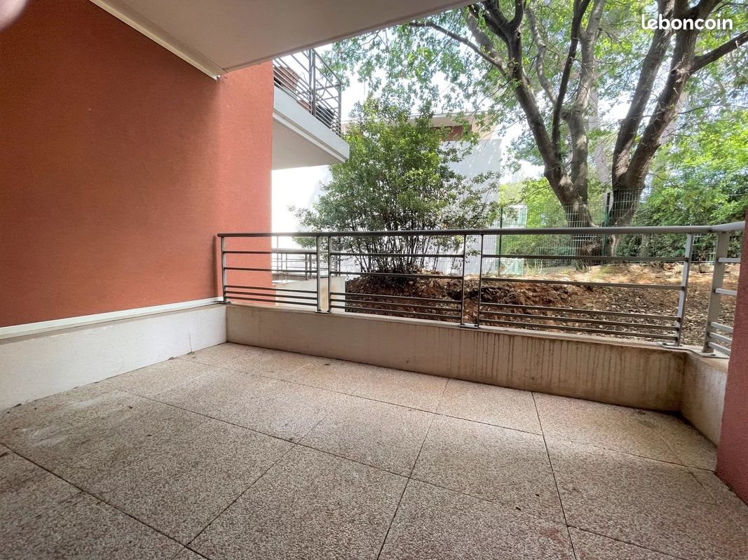Appartement à louer, 40m², Antibes