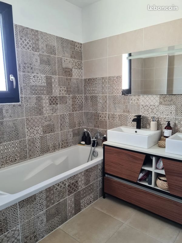 Maison à vendre, 80m², Domazan