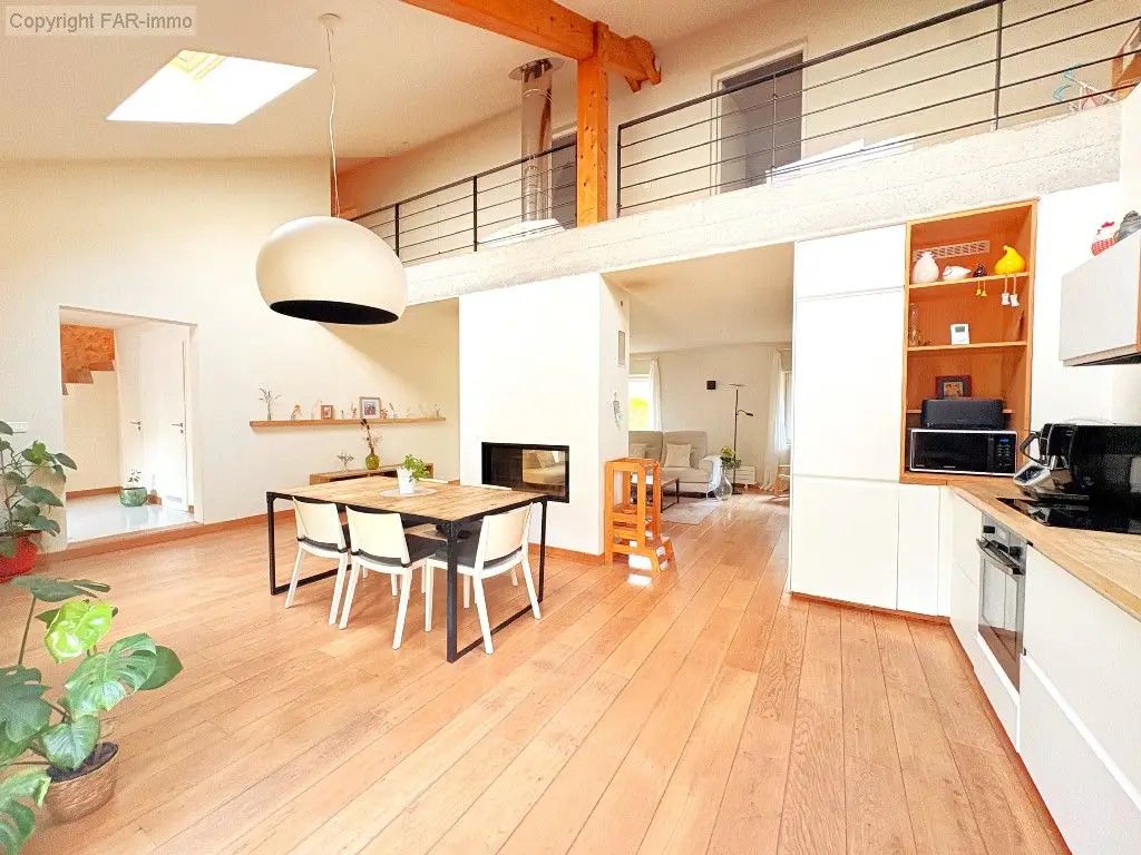 Maison à vendre, 277m², Sillingy