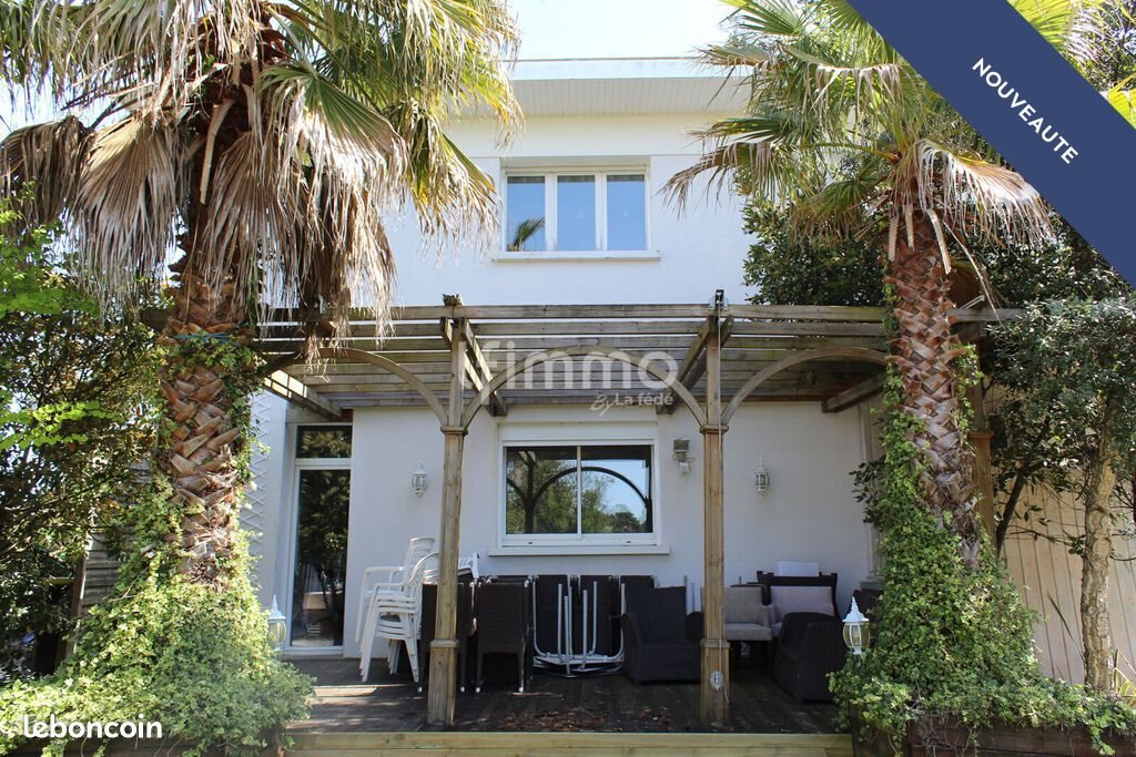 Maison à vendre, 325m², Arès