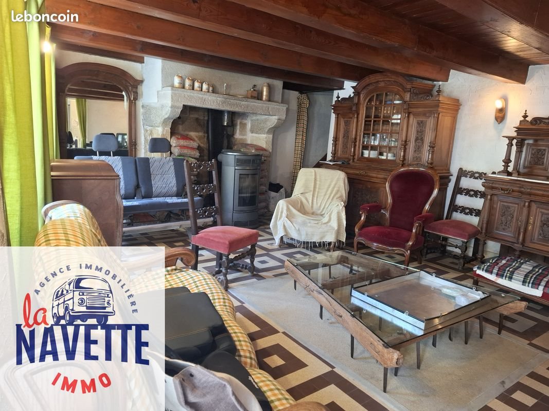 Maison à vendre, 211m², Bertignat