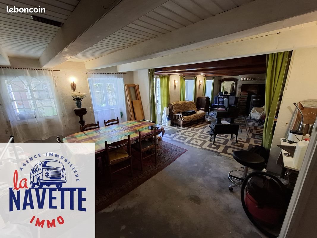 Maison à vendre, 211m², Bertignat