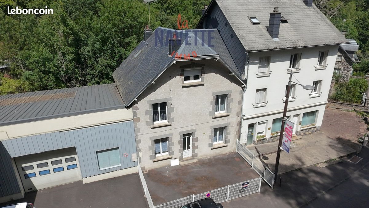 Maison à vendre, 180m², Murol