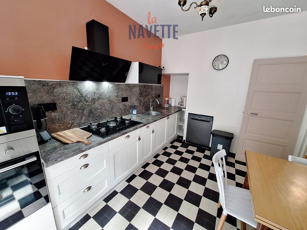 Maison à vendre, 180m², Murol