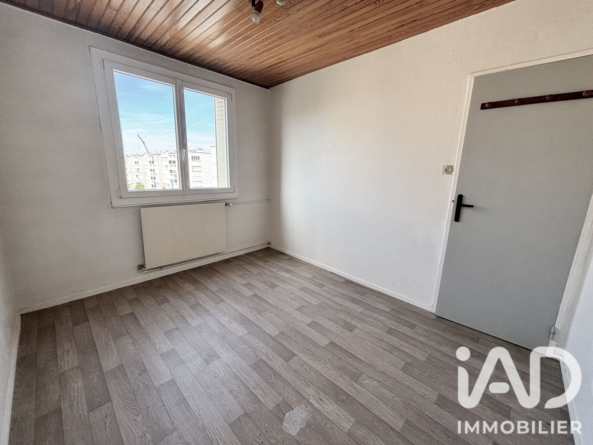 Appartement à vendre, 66m², Saint-Max